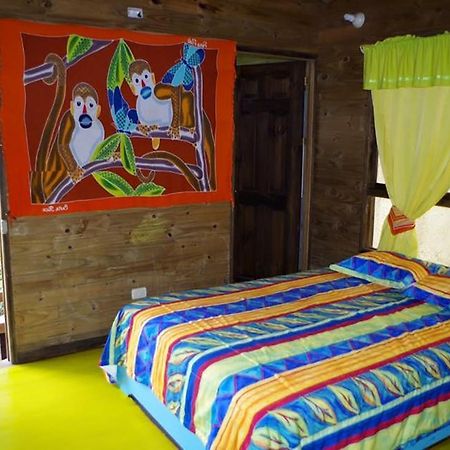 Wood House Hostel La Fortuna Ngoại thất bức ảnh
